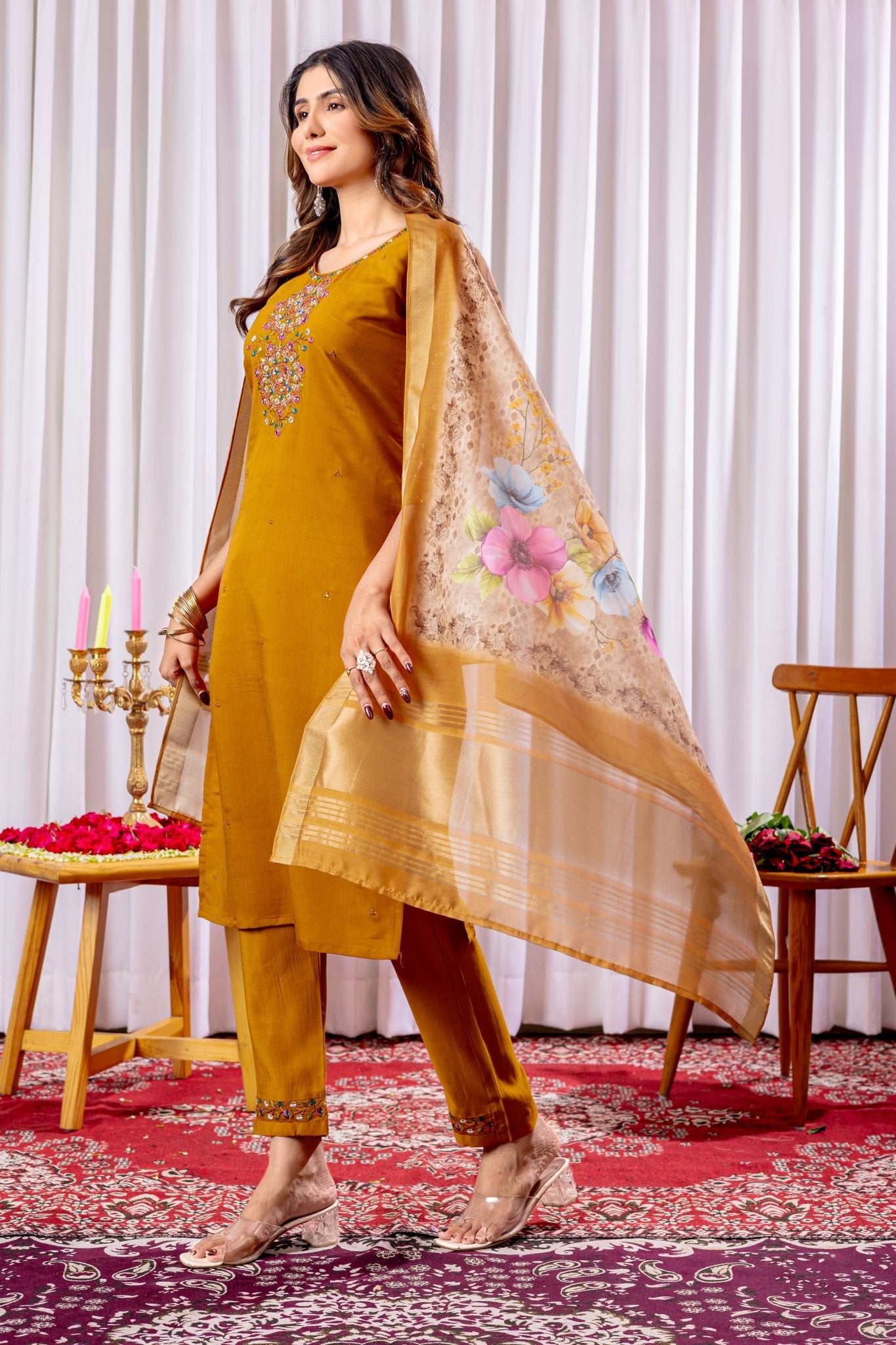 Classic Straight Kurti with Detailed Thread Embroidery & Matching Dupatta - Kalanandi the art of timeless fashion - Straight Kurti Pant Dupatta Set