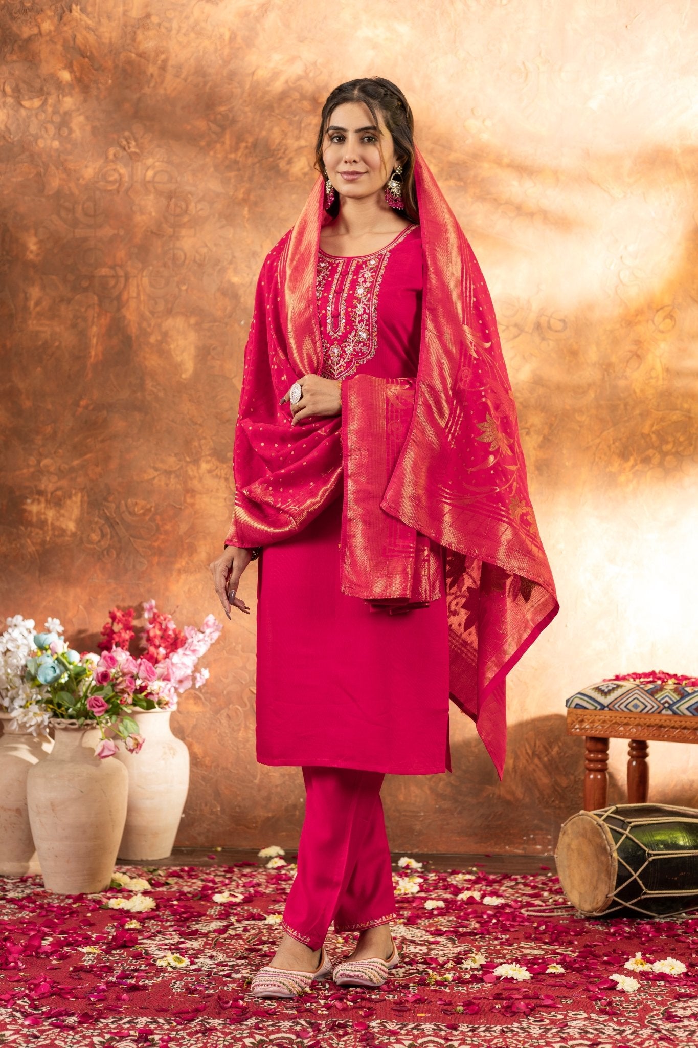 Elegant Straight Kurti Pant Dupatta Set - Kalanandi the art of timeless fashion - DIVA - 103
