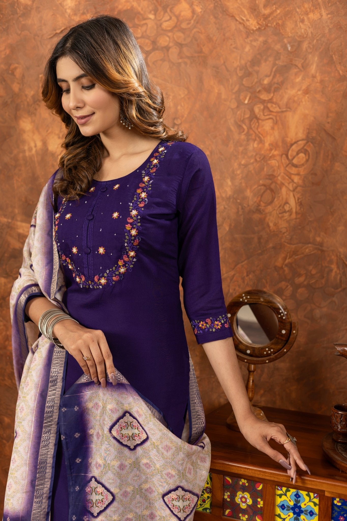Elegant Straight Kurti Pant Dupatta Set - Kalanandi the art of timeless fashion - DIVA - 101