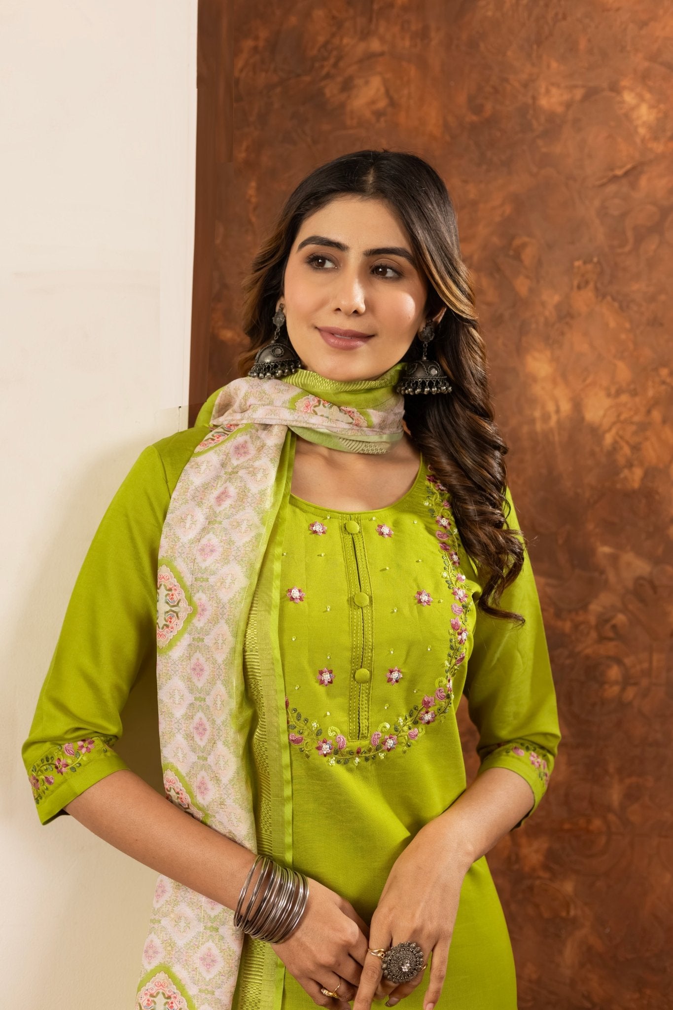 Elegant Straight Kurti Pant Dupatta Set - Kalanandi the art of timeless fashion - DIVA - 101