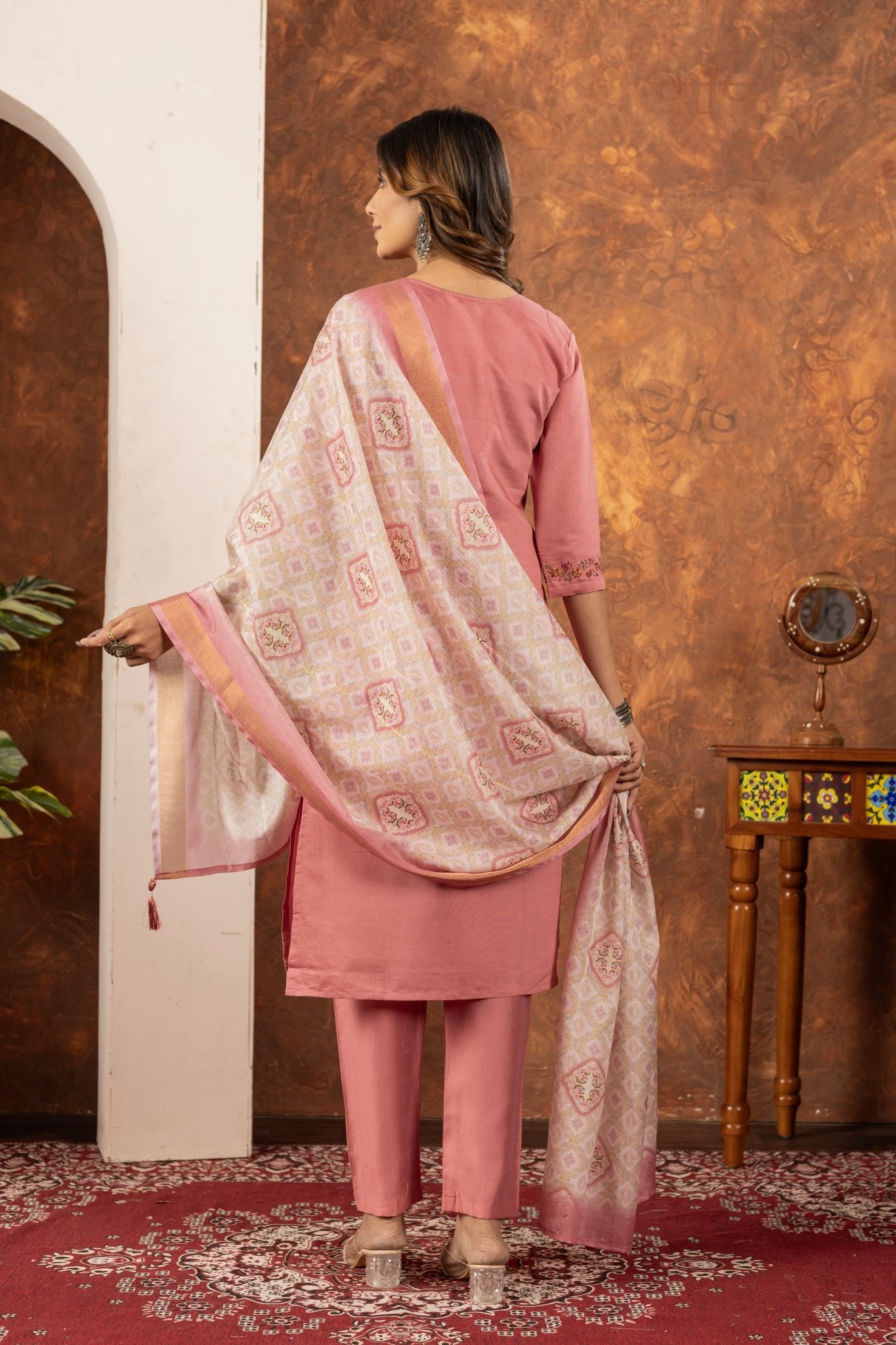Elegant Straight Kurti Pant Dupatta Set - Kalanandi the art of timeless fashion - DIVA - 101