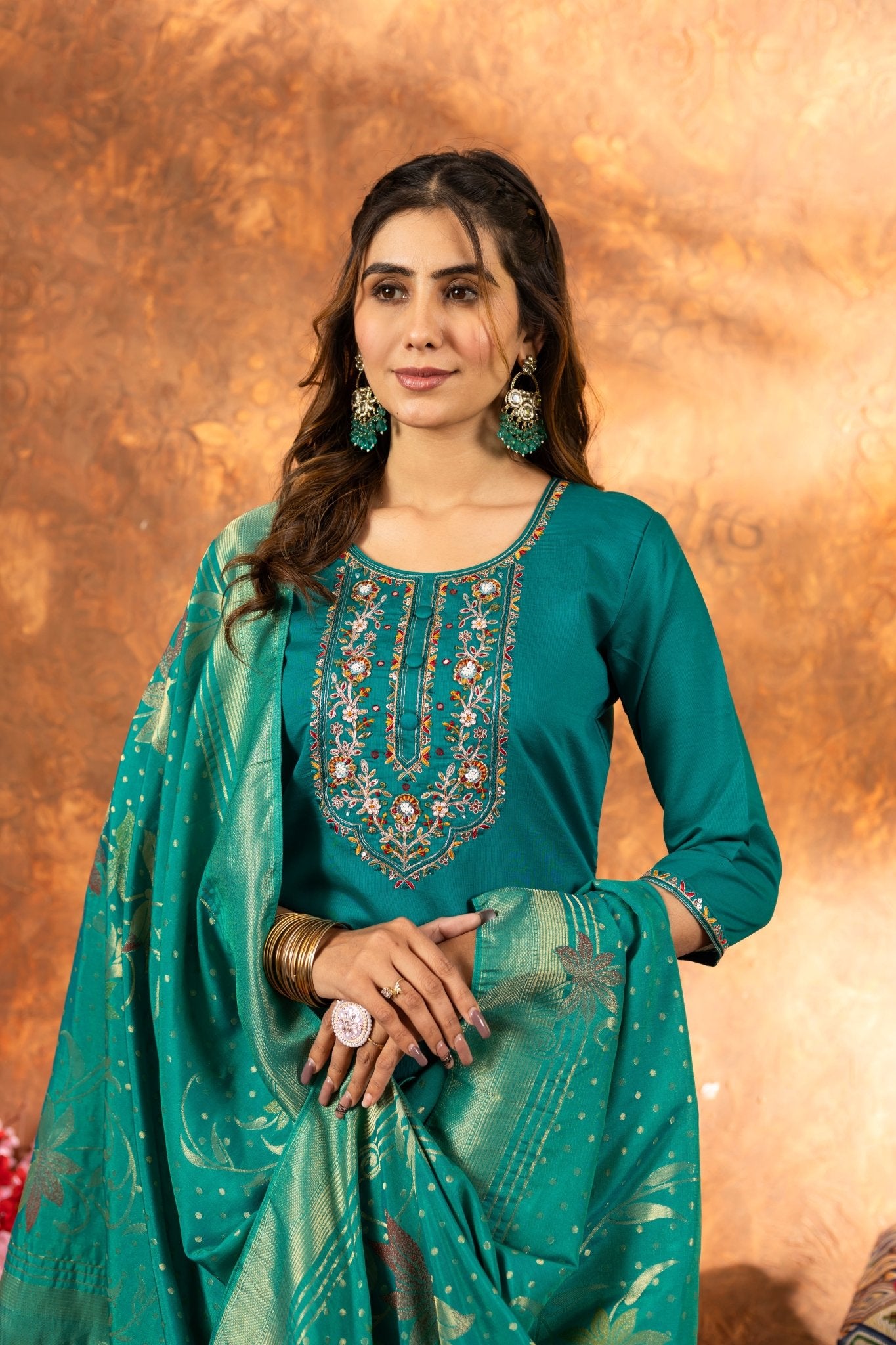 Elegant Straight Kurti Pant Dupatta Set - Kalanandi the art of timeless fashion - DIVA - 103