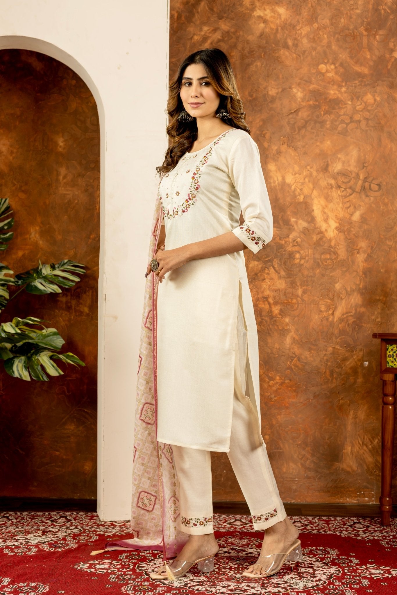 Elegant Straight Kurti Pant Dupatta Set - Kalanandi the art of timeless fashion - DIVA - 101