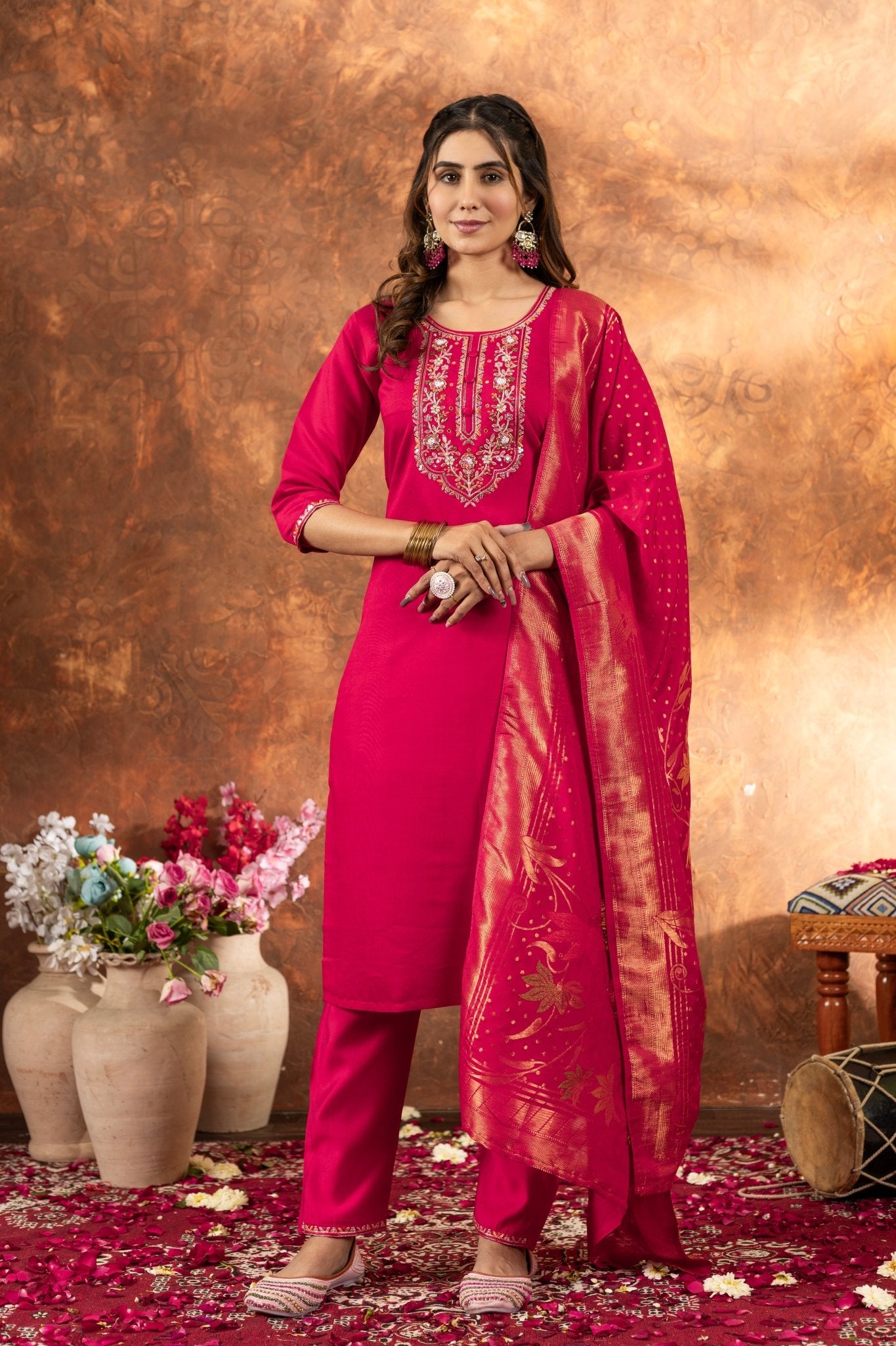 Elegant Straight Kurti Pant Dupatta Set - Kalanandi the art of timeless fashion - DIVA - 103