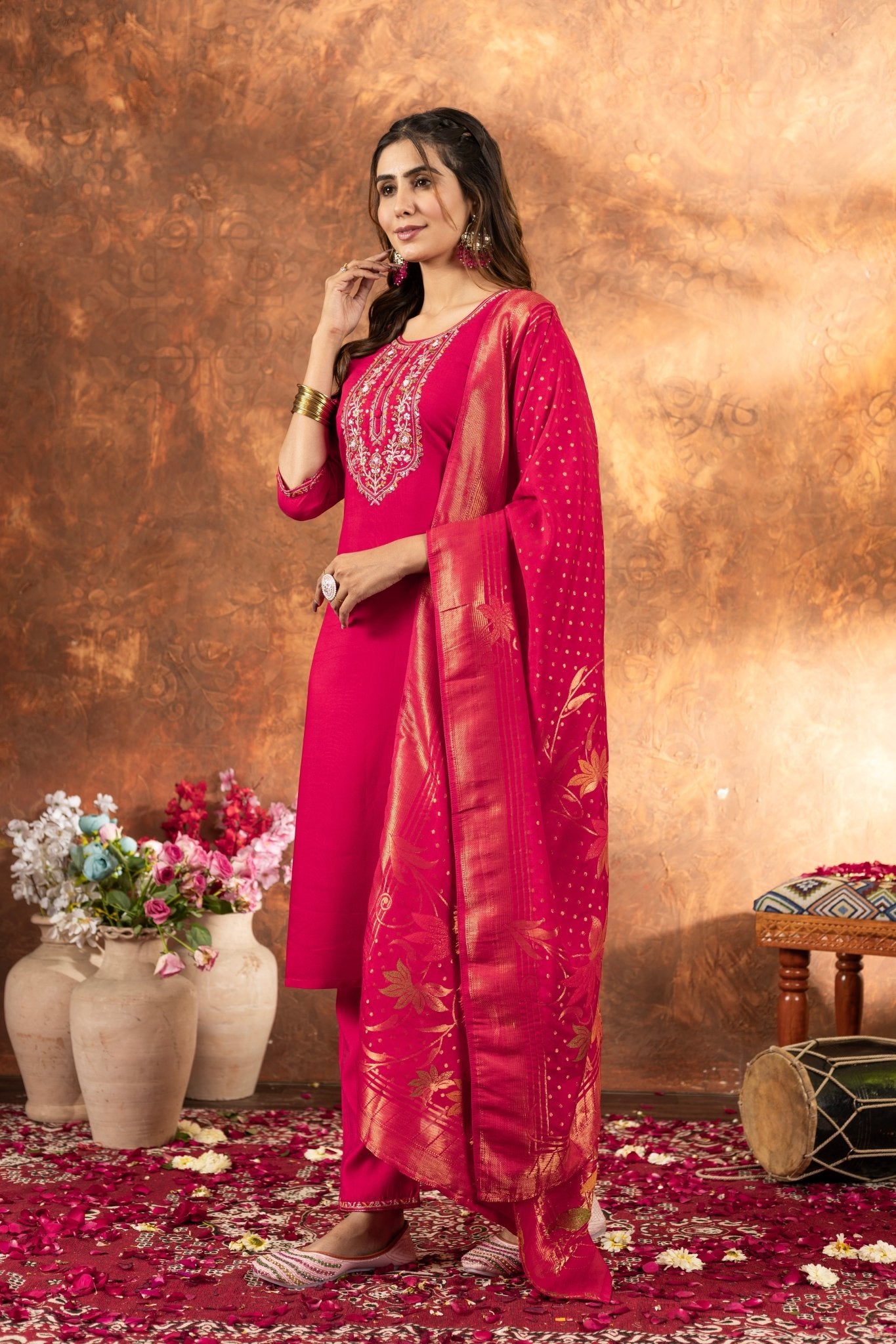 Elegant Straight Kurti Pant Dupatta Set - Kalanandi the art of timeless fashion - DIVA - 103