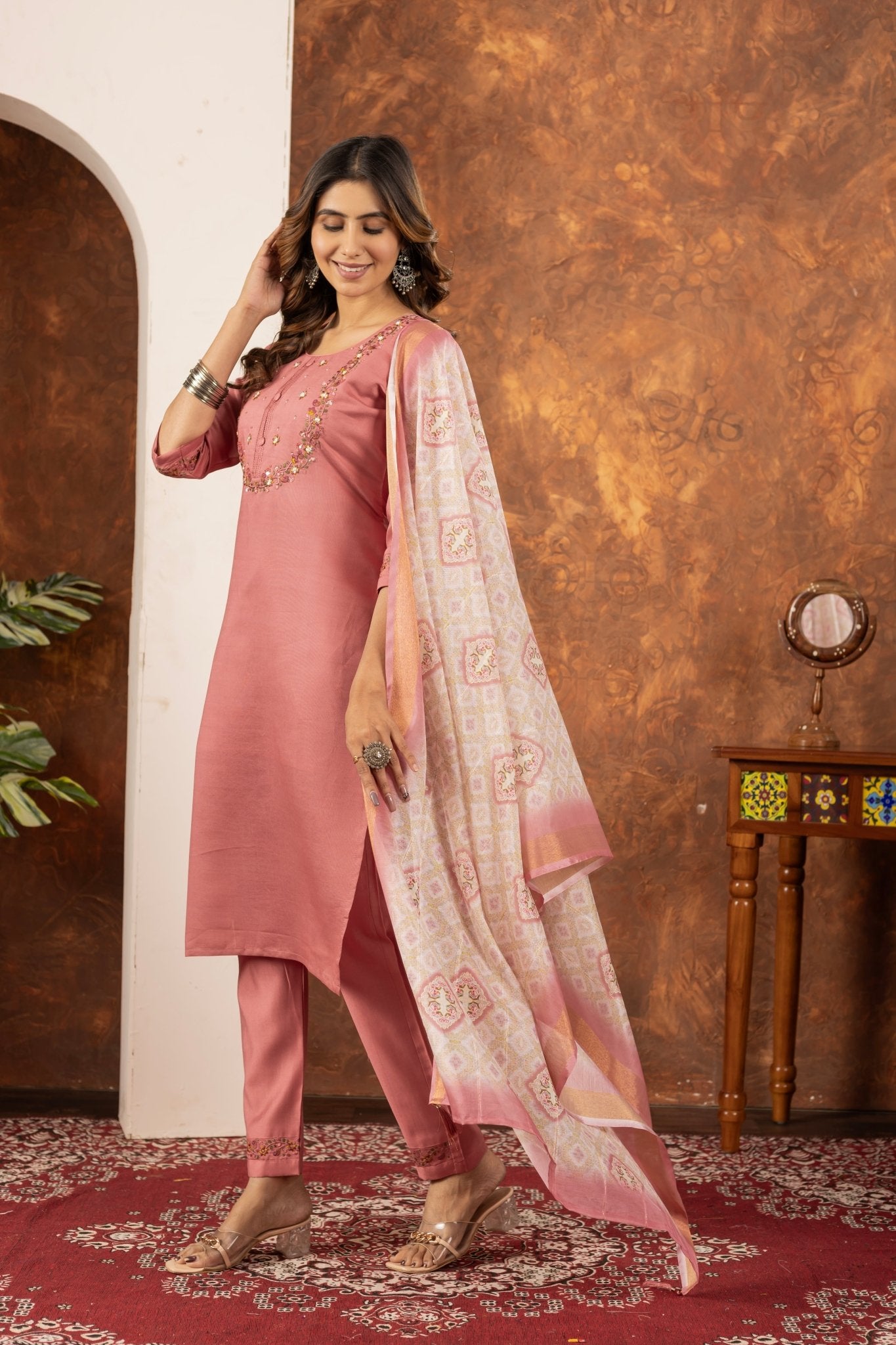 Elegant Straight Kurti Pant Dupatta Set - Kalanandi the art of timeless fashion - DIVA - 101