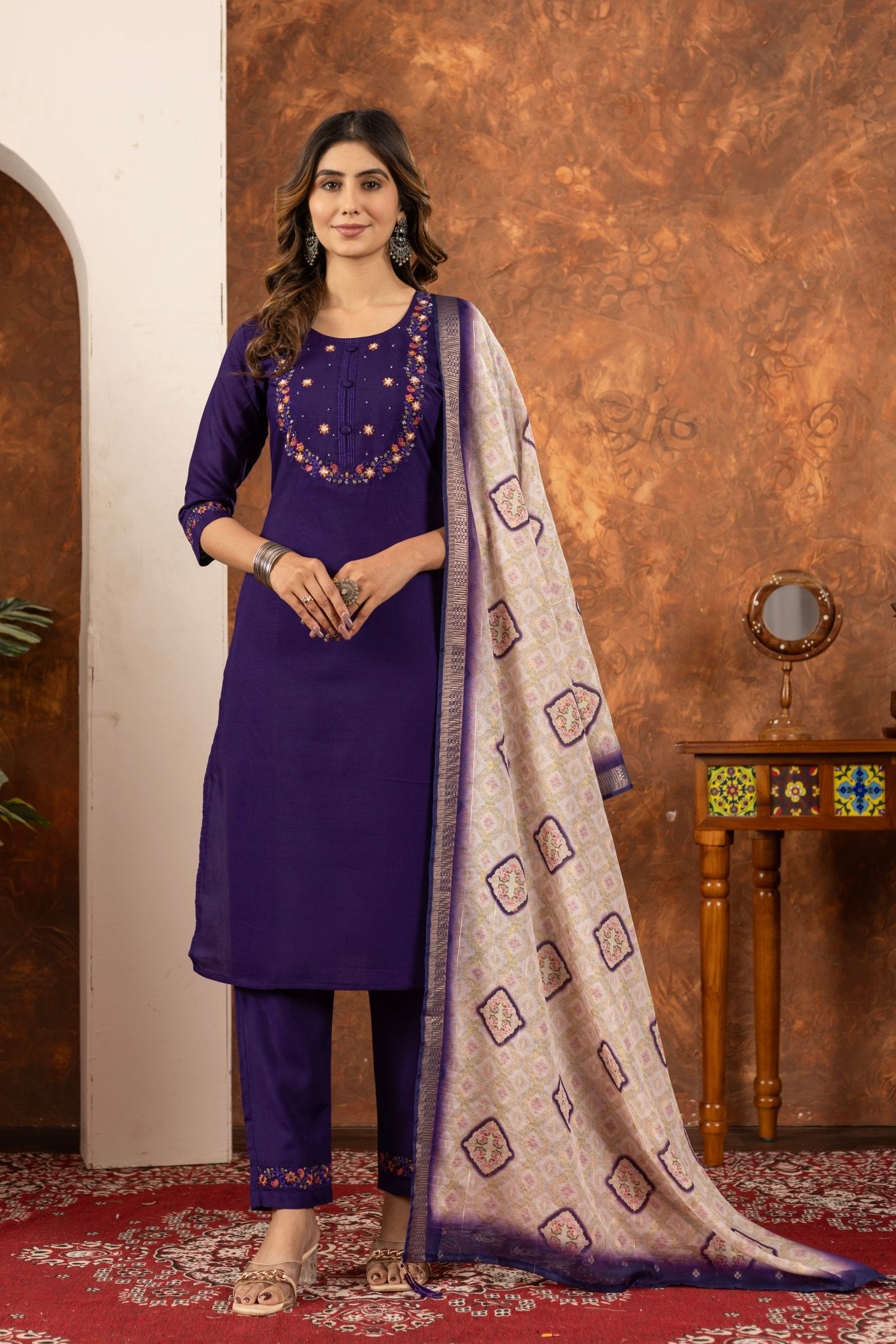 Elegant Straight Kurti Pant Dupatta Set - Kalanandi the art of timeless fashion - DIVA - 101