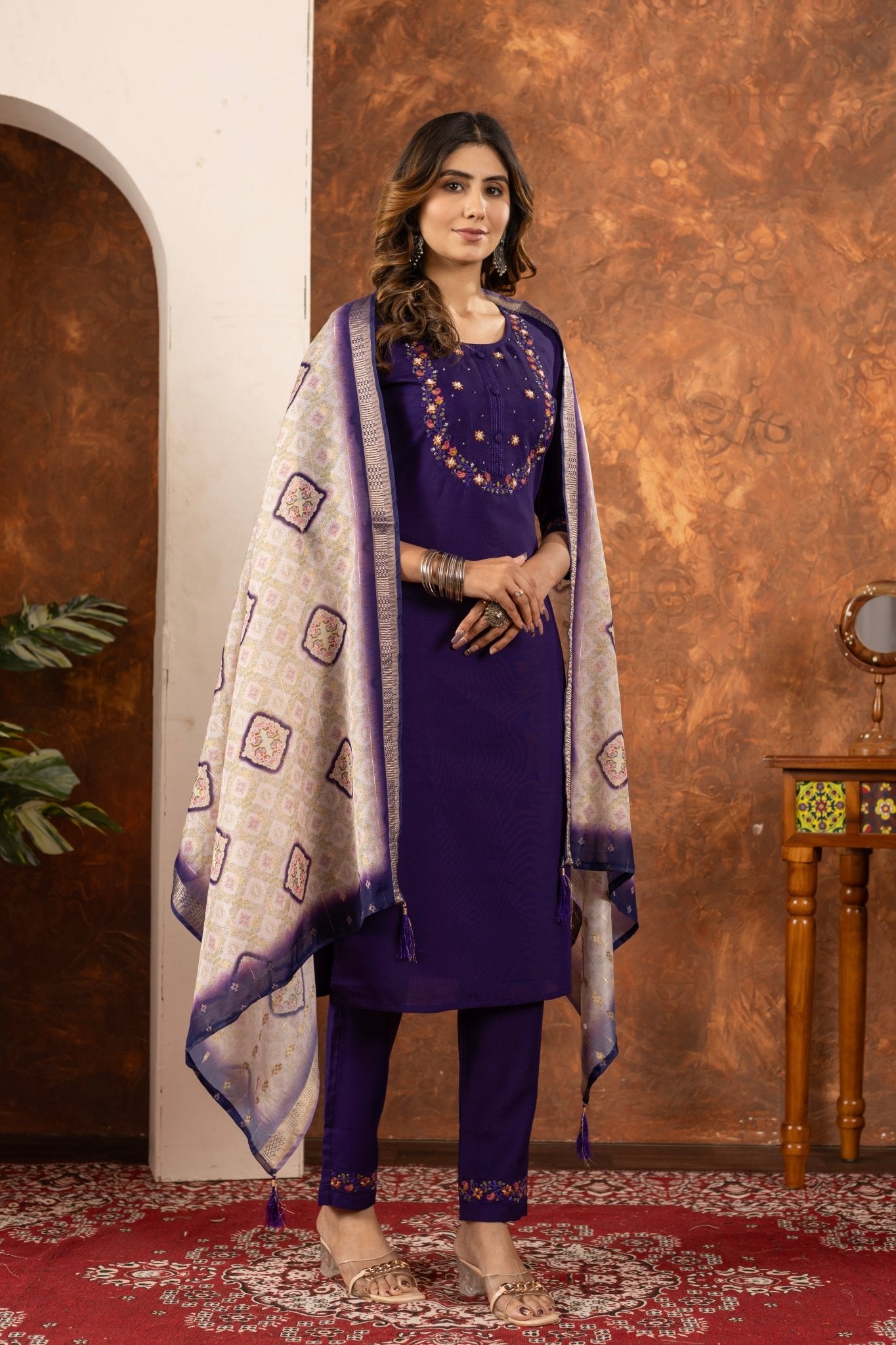 Elegant Straight Kurti Pant Dupatta Set - Kalanandi the art of timeless fashion - DIVA - 101