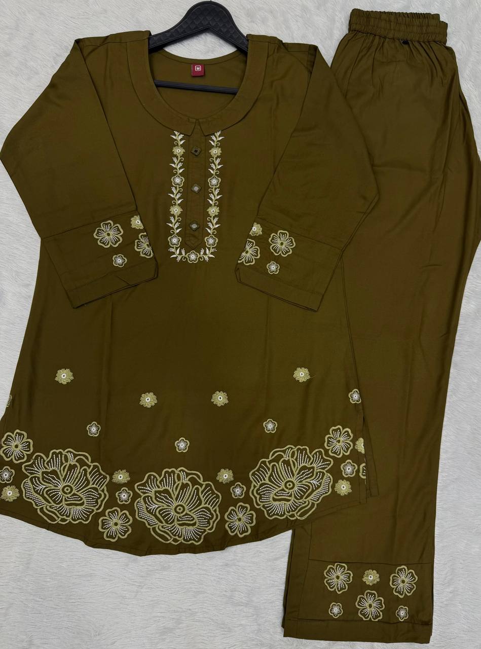 Floral Threadwork Embroidered Co-Ord Sets for Women - Kalanandi the art of timeless fashion - Co-Ord Set