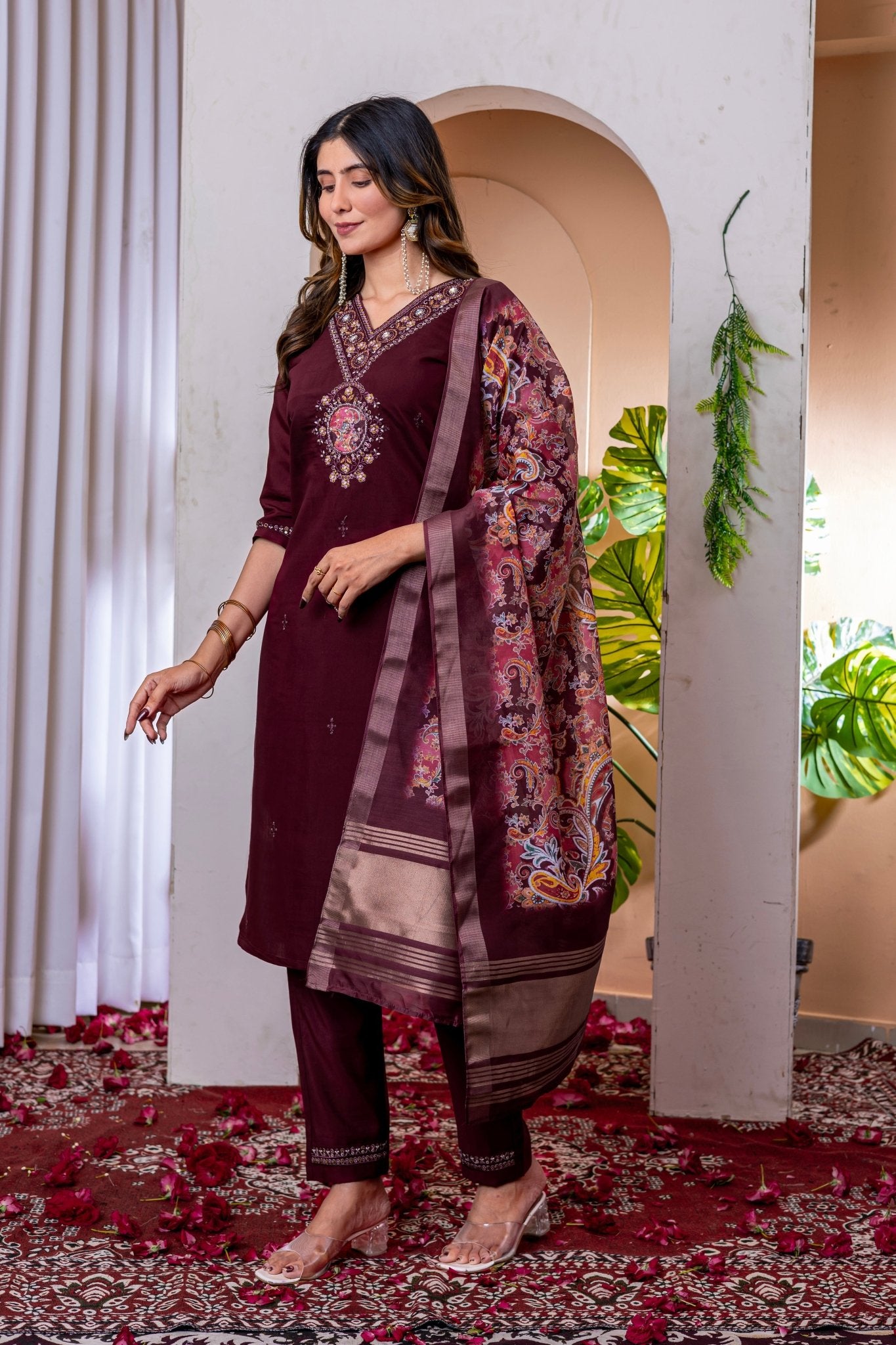 Premium Embroidered Straight Kurti Pant Dupatta Set in Marina Viscose Silk - Kalanandi the art of timeless fashion - Straight Kurti Pant Dupatta Set