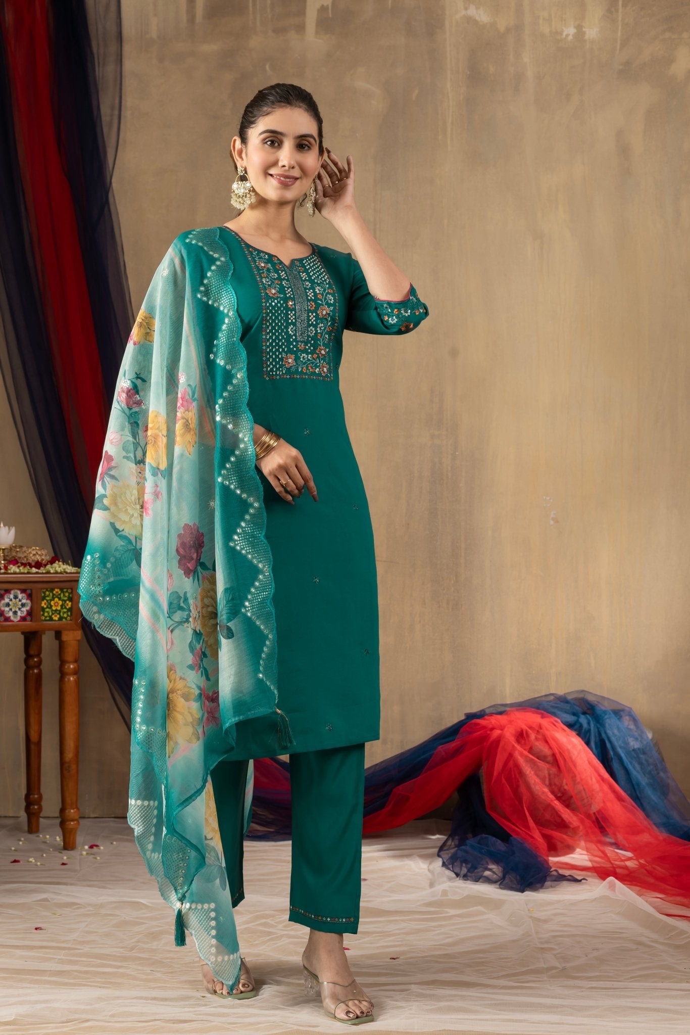 Premium Straight Kurti Set with Thread Embroidery & Printed Dupatta - Kalanandi the art of timeless fashion - Straight Kurti Pant Dupatta Set