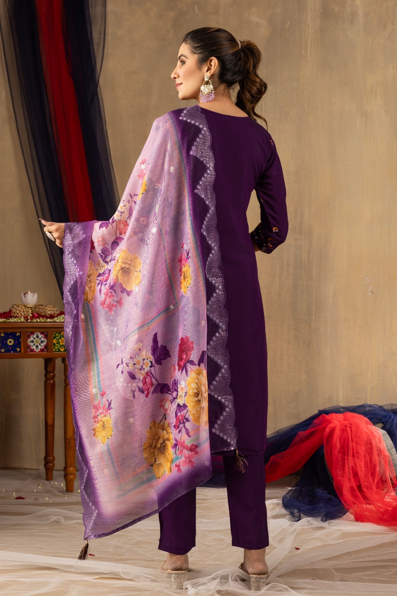 Premium Straight Kurti Set with Thread Embroidery & Printed Dupatta - Kalanandi the art of timeless fashion - Straight Kurti Pant Dupatta Set