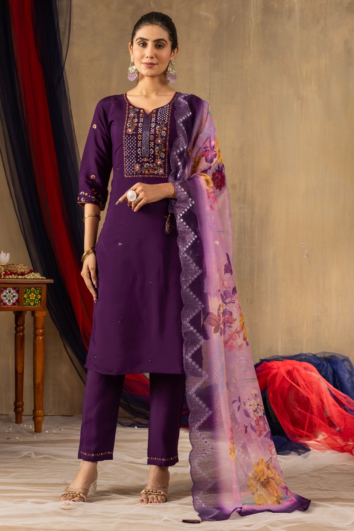 Premium Straight Kurti Set with Thread Embroidery & Printed Dupatta - Kalanandi the art of timeless fashion - Straight Kurti Pant Dupatta Set