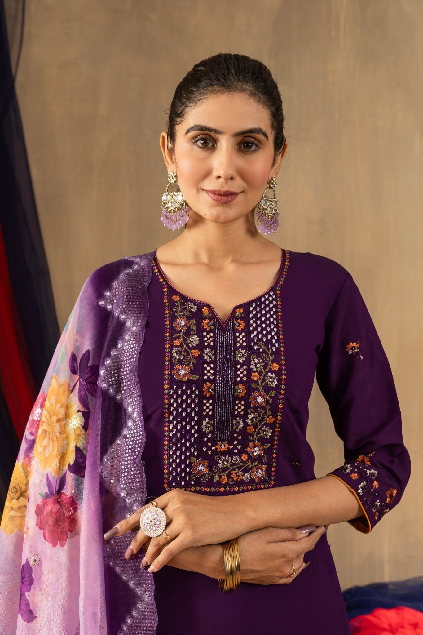 Premium Straight Kurti Set with Thread Embroidery & Printed Dupatta - Kalanandi the art of timeless fashion - Straight Kurti Pant Dupatta Set