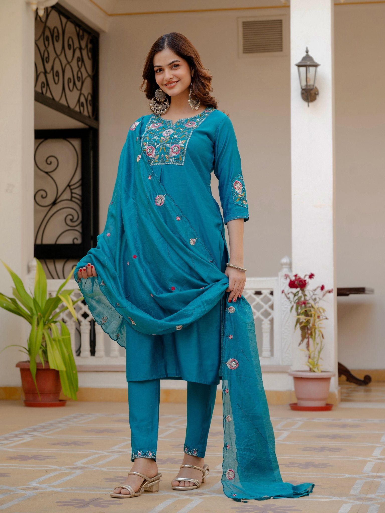 Pure Viscose Silk Kurti Pant Dupatta Set - Kalanandi the art of timeless fashion - Straight Kurti Pant Dupatta Set