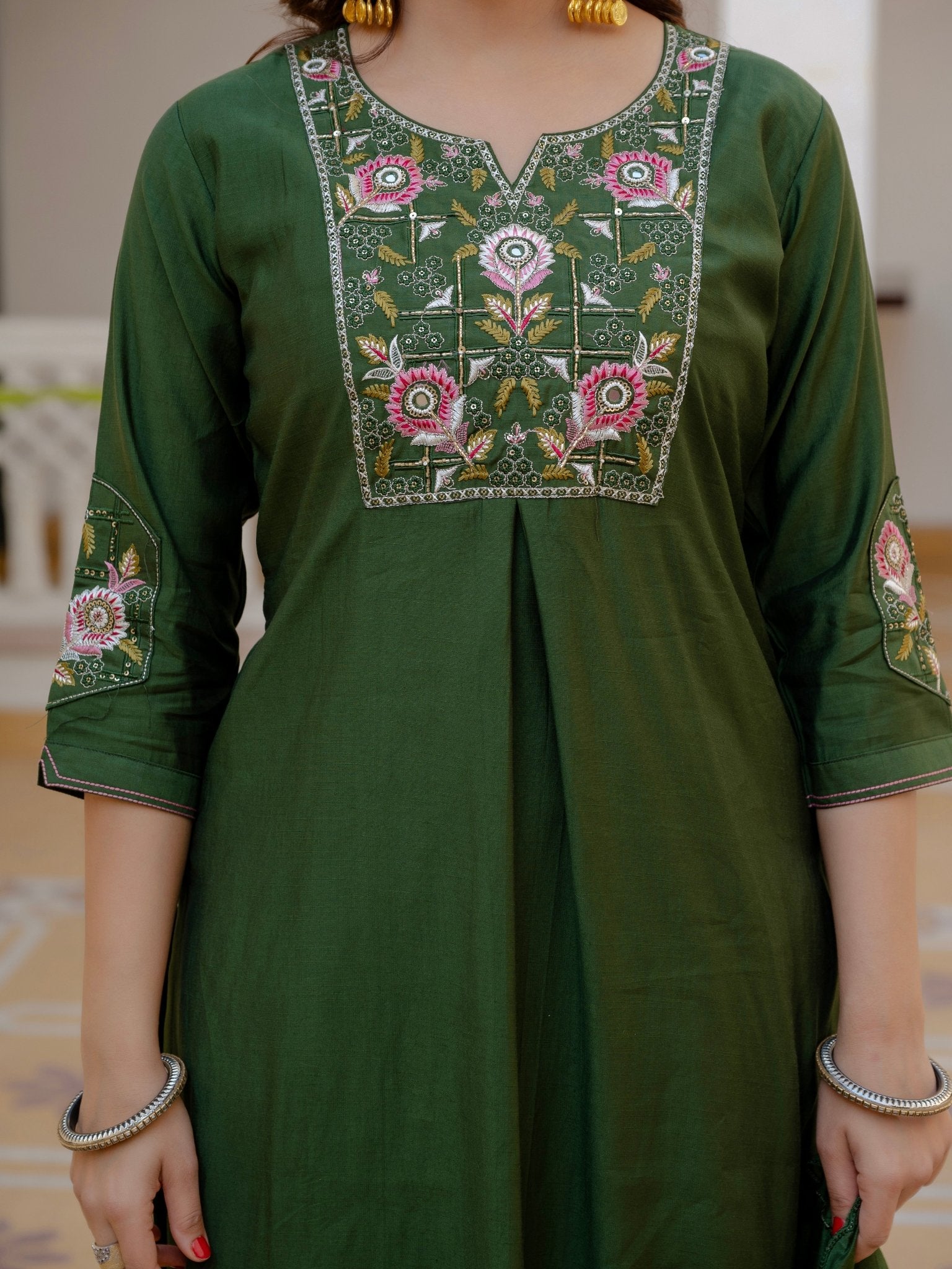Pure Viscose Silk Kurti Pant Dupatta Set - Kalanandi the art of timeless fashion - Straight Kurti Pant Dupatta Set