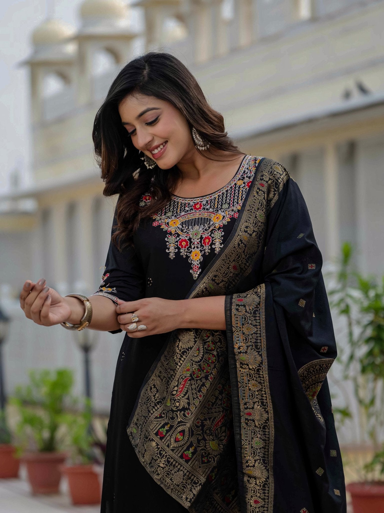 Roman Silk Embroidered Kurti Pant Dupatta Set for Women - Kalanandi the art of timeless fashion - Straight Kurti Pant Dupatta Set