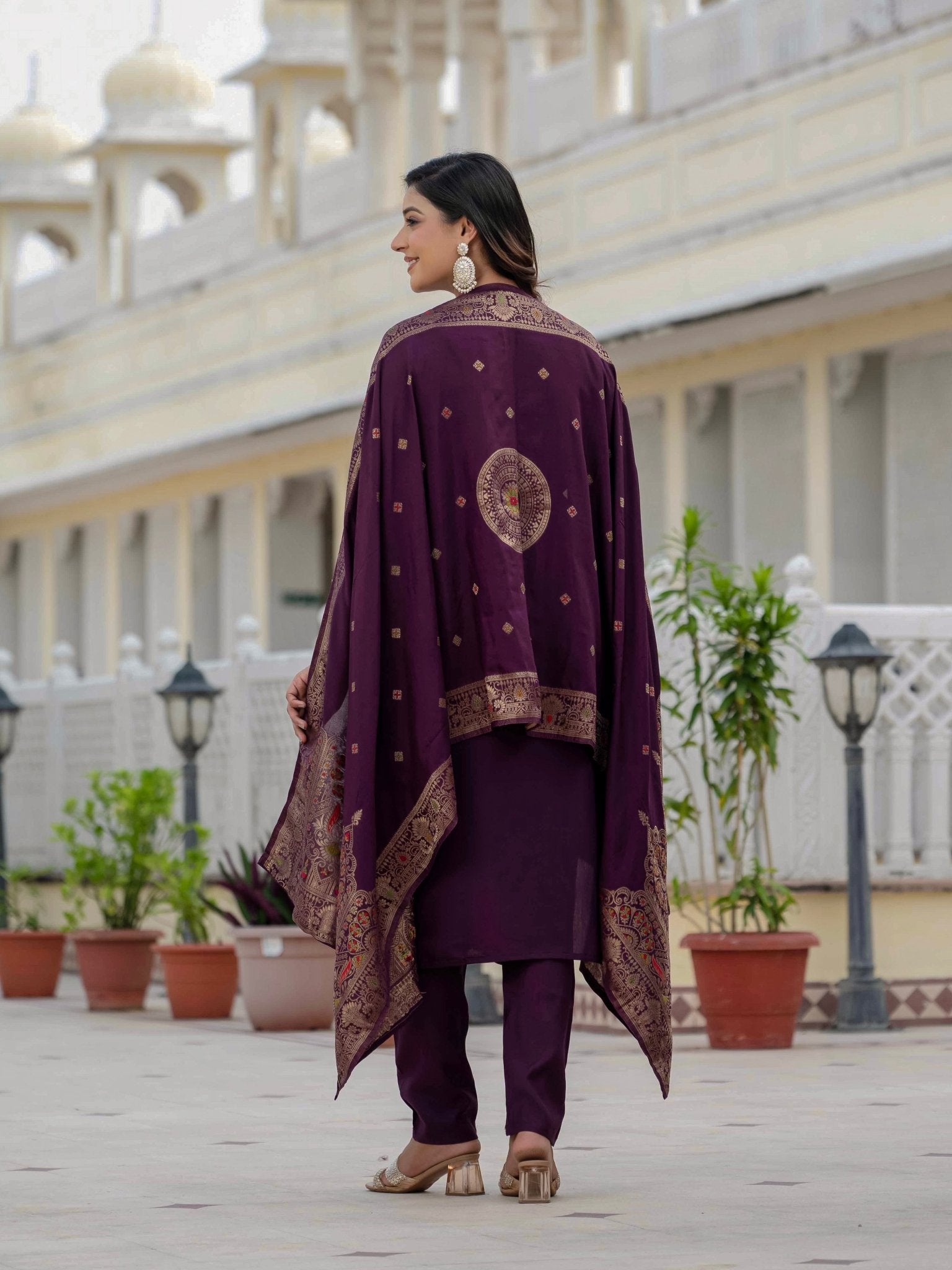 Roman Silk Embroidered Kurti Pant Dupatta Set for Women - Kalanandi the art of timeless fashion - Straight Kurti Pant Dupatta Set