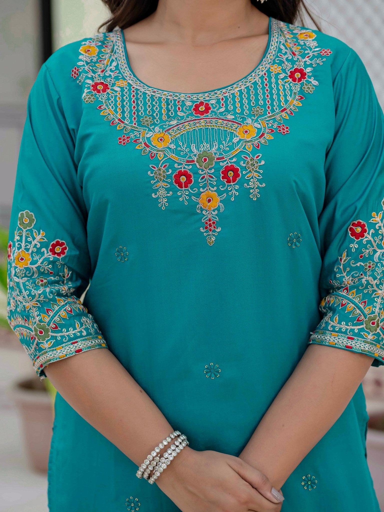 Roman Silk Embroidered Kurti Pant Dupatta Set for Women - Kalanandi the art of timeless fashion - Straight Kurti Pant Dupatta Set
