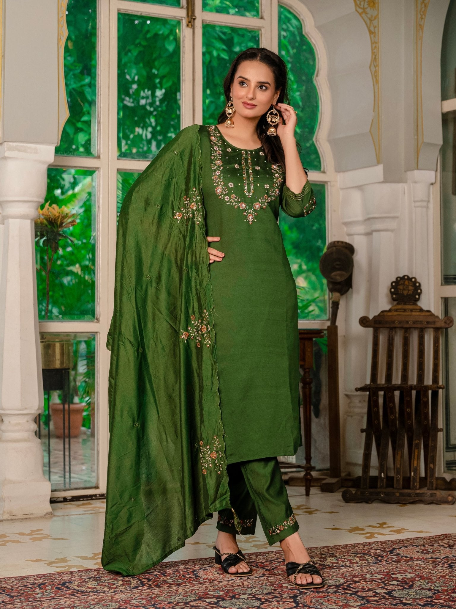Trendy Embroidered Kurti Suit Set for Women – Perfect Blend of Style & Comfort - Kalanandi the art of timeless fashion - Straight Kurti Pant Dupatta Set