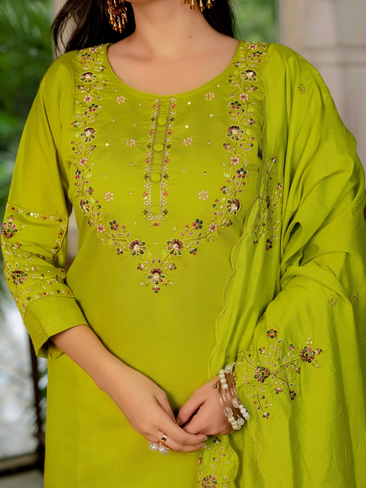 Trendy Embroidered Kurti Suit Set for Women – Perfect Blend of Style & Comfort - Kalanandi the art of timeless fashion - Straight Kurti Pant Dupatta Set