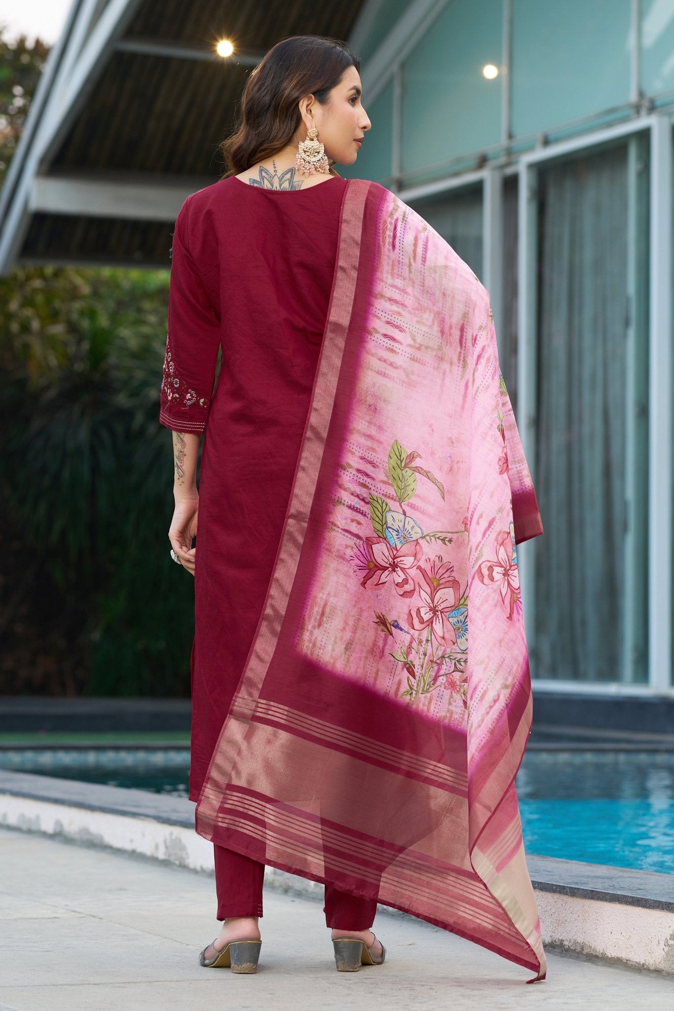 Women’s Embroidered Kurti Pant Suit Set with Lagdi Patta Dupatta - Kalanandi the art of timeless fashion - Straight Kurti Pant Dupatta Set
