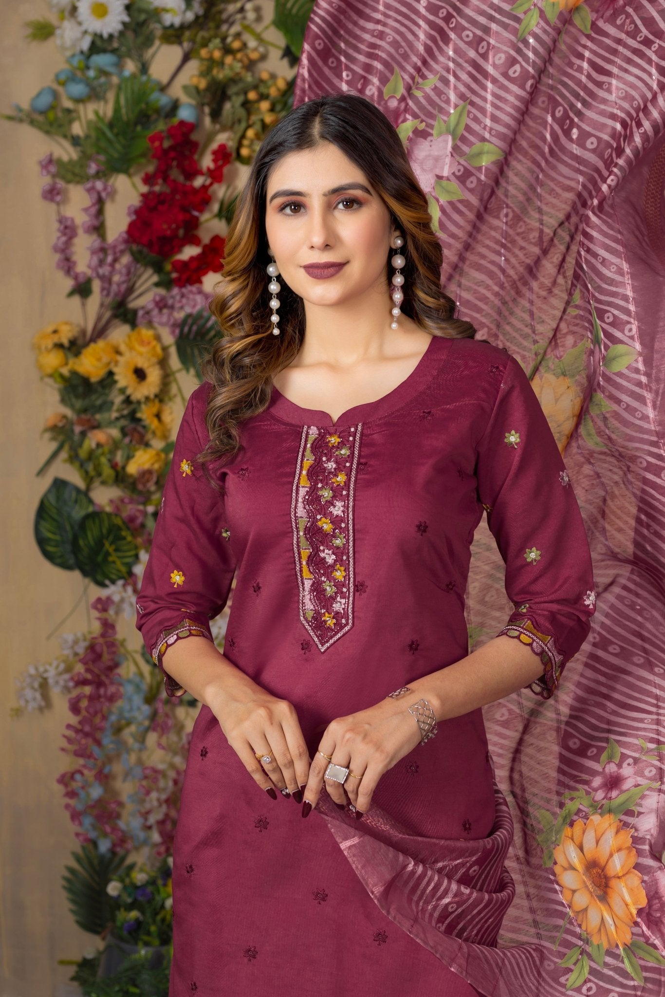 Women’s Stylish Embroidered Kurti Pant Dupatta Set – Party & Festive Collection - Kalanandi the art of timeless fashion - Straight Kurti Pant Dupatta Set